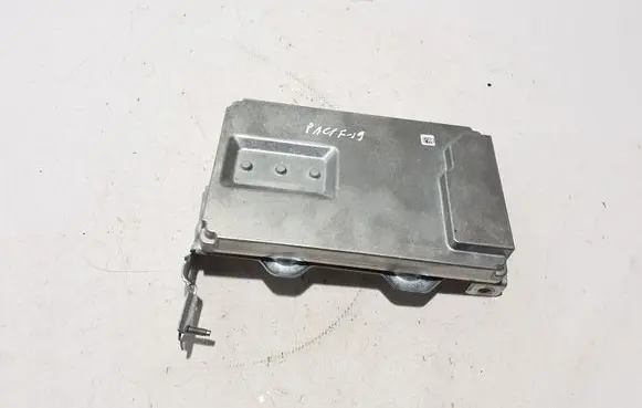 Chrysler Pacifica Sound amplifier 68440634AA