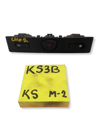 Renault Clio II Hazard light switch 442723A