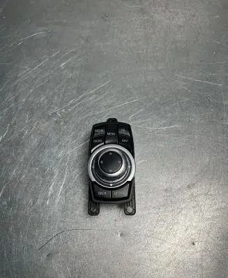 BMW 4 F32 F33 Head unit multimedia control 9286699 65829286699 1395120