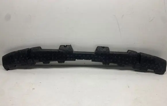 Front bumper foam support bar