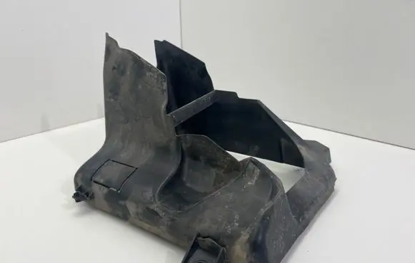 BMW 5 F10 F11 Intercooler air guide/duct channel 7200790 227931