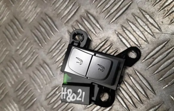 Hyundai IONIQ 6 Seat memory switch 93250KL500