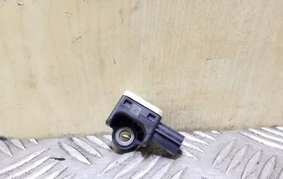 Ford Focus Airbag deployment crash/impact sensor 8V4T14B006AA