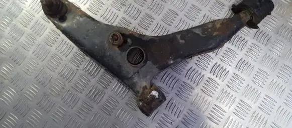 Mitsubishi Space Star Front lower control arm/wishbone