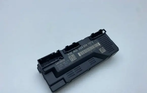 Audi A7 S7 4G Tailgate/trunk control unit/module 4G8959107E 4G8959107A