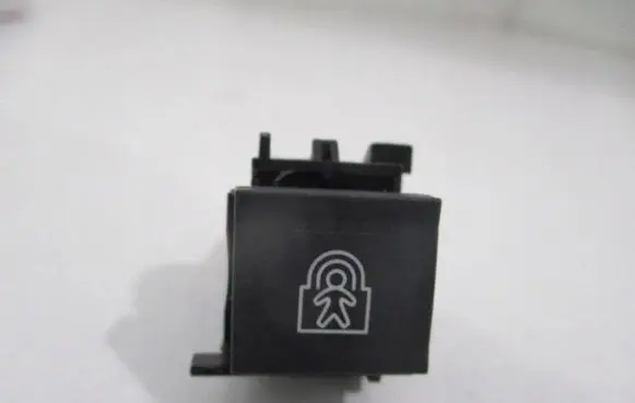 Peugeot Partner Child safety switch 98177358ZD