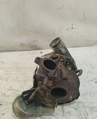 Toyota Avensis T250 Turbo 17201