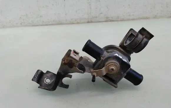 Honda CR-V Electric auxiliary coolant/water pump