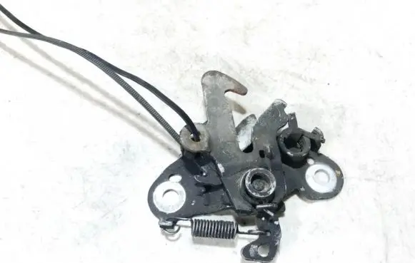Citroen C8 Engine bonnet/hood lock/catch