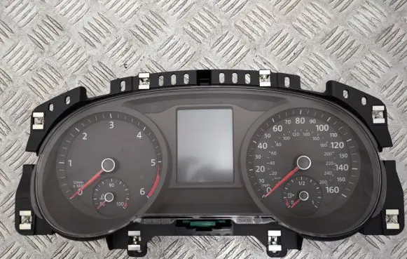Volkswagen PASSAT B8 Speedometer (instrument cluster) 3G0920941B