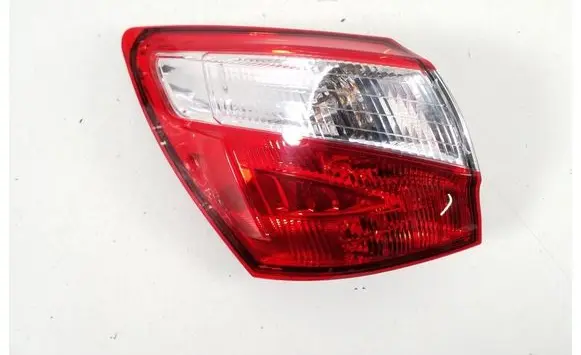 Nissan Qashqai Rear/tail lights 26555BR50A