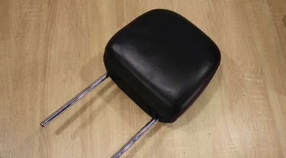 Alfa Romeo Giulietta Front seat headrest 