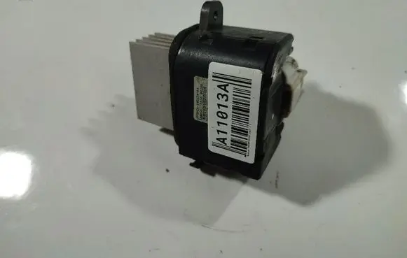 Nissan Pathfinder R51 Heater blower motor/fan resistor UPSYCH19E624AA