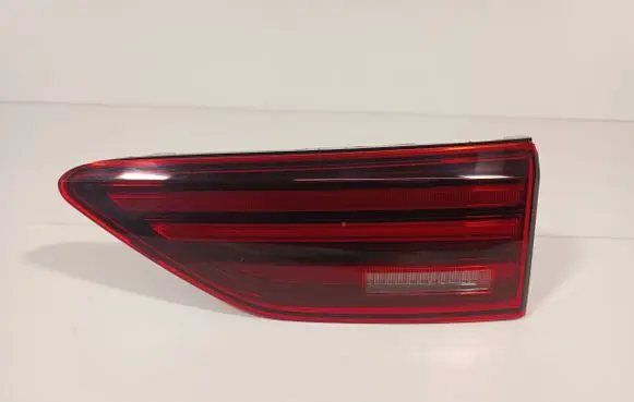 Volkswagen Golf VIII Tailgate rear/tail lights 5H0945094H LF48376 5H0945094
