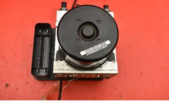 Volvo V40 ABS Pump P31400643