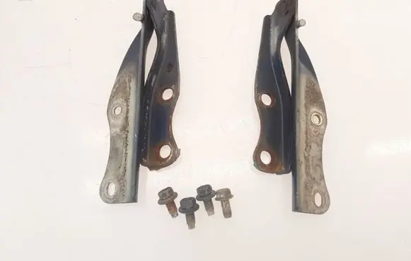 Nissan Serena Engine bonnet/hood hinges
