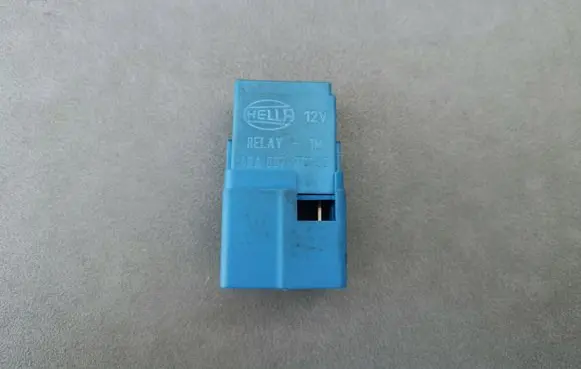 Nissan Qashqai Other relay 4RA00781303