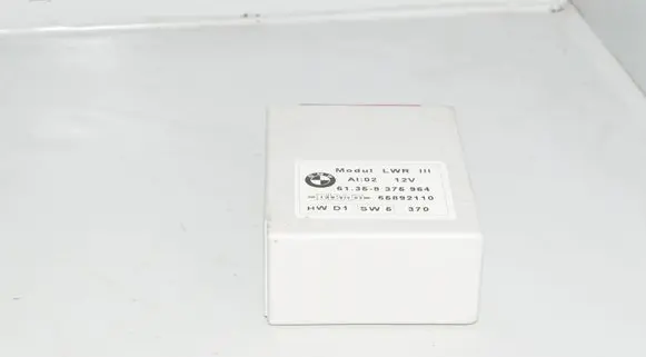 BMW 5 E39 Light module LCM 8375964