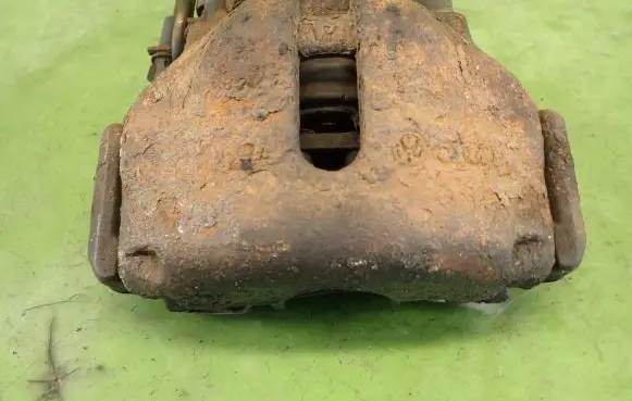 Volkswagen PASSAT B5.5 Front brake caliper