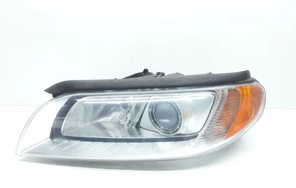 Volvo V70 Headlight/headlamp 31214347 6948180 6261110499