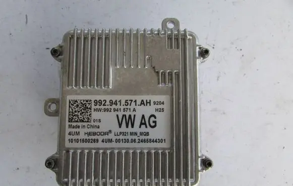 Volkswagen Golf VIII LED ballast control module 992941571AH