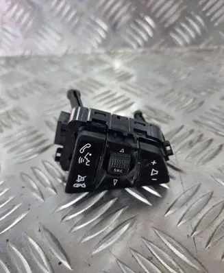Opel Insignia A Steering wheel buttons/switches 13268686