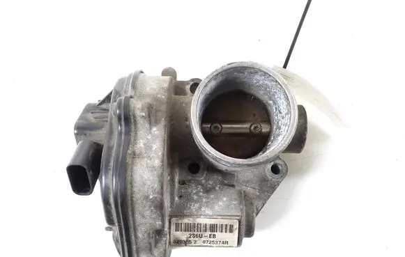 Ford Focus Throttle valve 2S6U9E927D