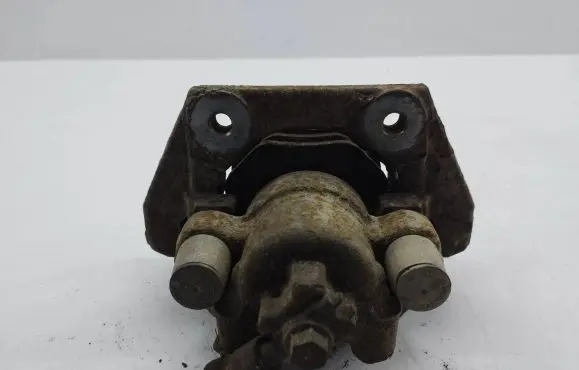 Ford C-MAX I Front brake caliper