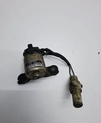 Toyota Land Cruiser (BJ70) Glow plug pre-heat relay 2861068030