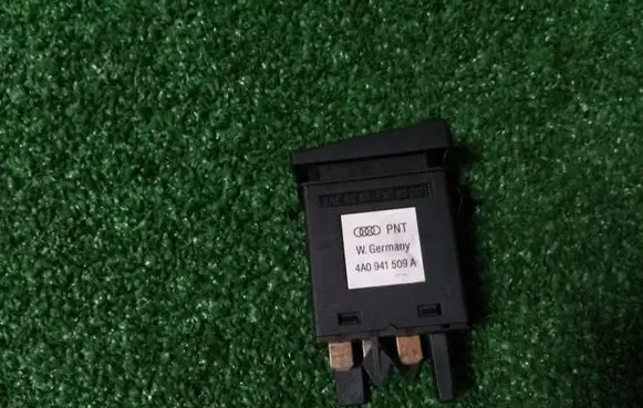Audi A6 S6 C4 4A Hazard light switch 4A0941509A