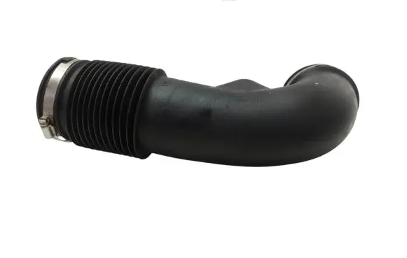Cadillac SRX Air intake hose/pipe 25744215 P549150