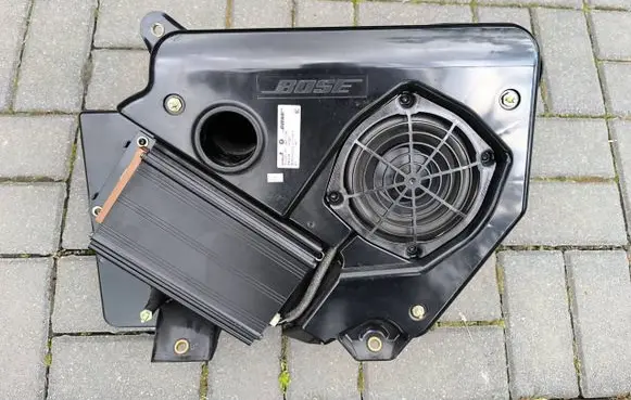 Alfa Romeo 156 Subwoofer speaker 60677058