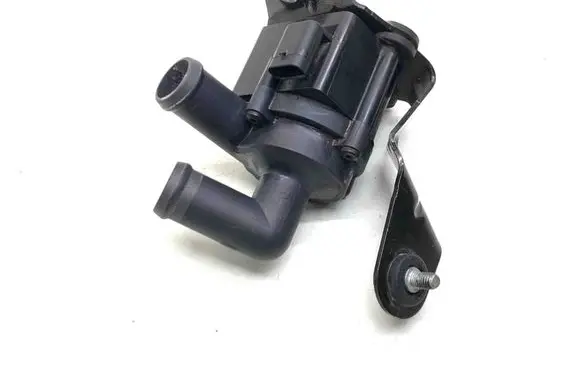 BMW 7 F01 F02 F03 F04 Electric auxiliary coolant/water pump 918371302 701899080
