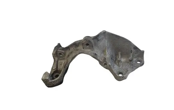 Nissan Qashqai Engine mounting bracket 147177968R