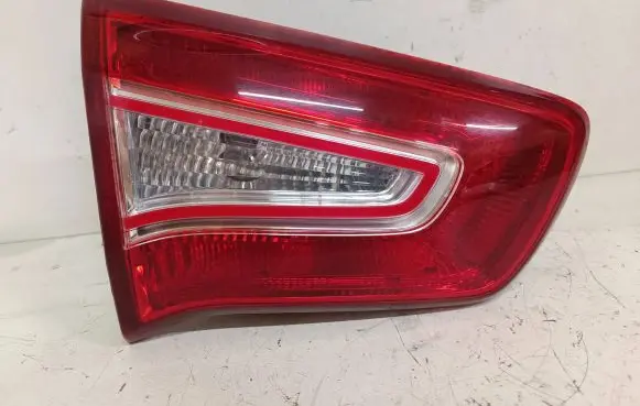 KIA Sportage Tailgate rear/tail lights