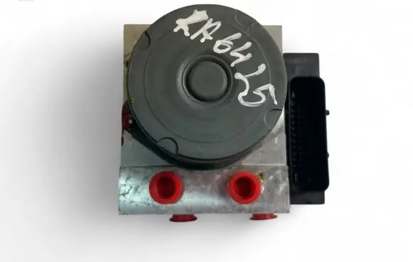 BMW 5 E60 E61 ABS Pump 6758743