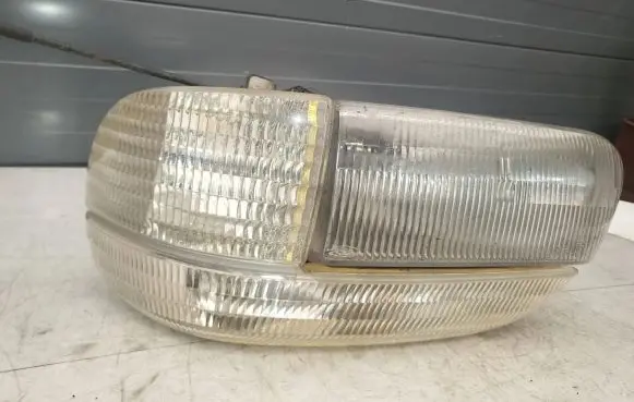 Ford Explorer Front indicator light F57D-7820408-CB