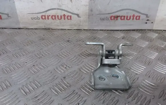 Ford Fiesta Front door upper hinge 277AGDZE