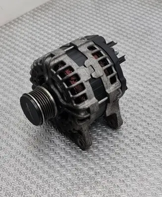 Renault Megane IV Generator/alternator 231004EA0A