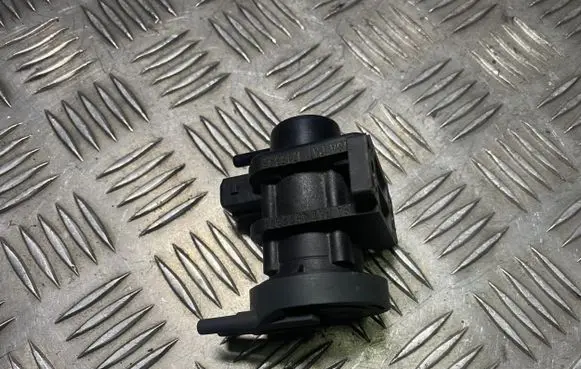 Opel Astra G Turbo solenoid valve 4715396 4522371