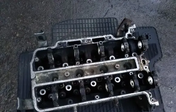 Opel Corsa C Engine head 