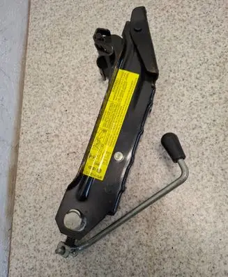 Audi A3 S3 A3 Sportback 8P Lift Jack 8P0011031C