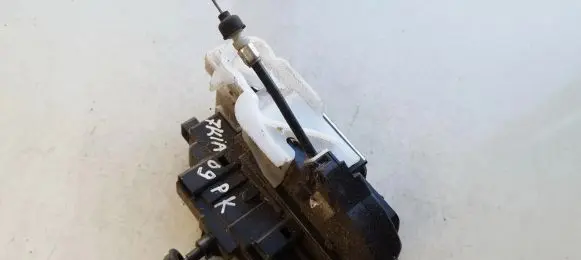 KIA Ceed Front door lock