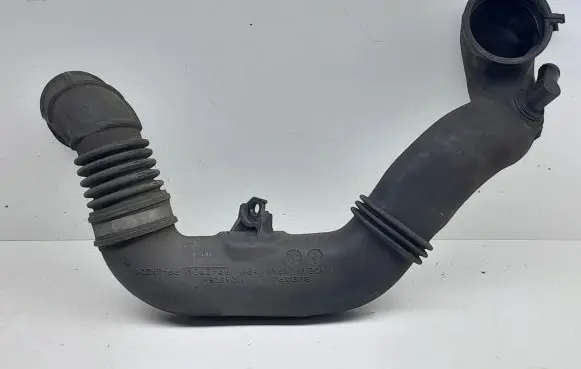 Subaru XV I Turbo air intake inlet pipe/hose A12G05