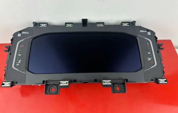 Radio/CD/DVD/GPS head unit