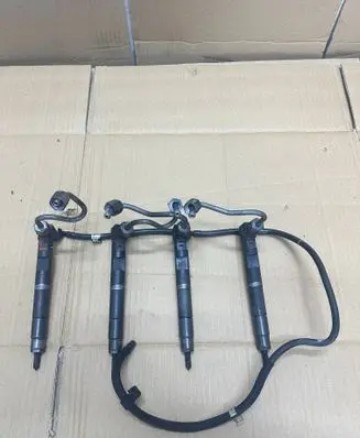 Mercedes-Benz C W205 Fuel injector A6510703287