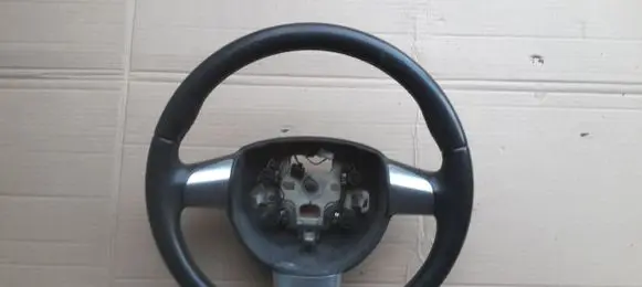 Ford Focus Steering wheel