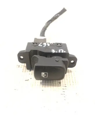 Hyundai i20 (PB PBT) Electric window control switch