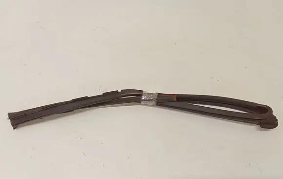 Nissan Juke I F15 Other front door trim element 809501KA2A