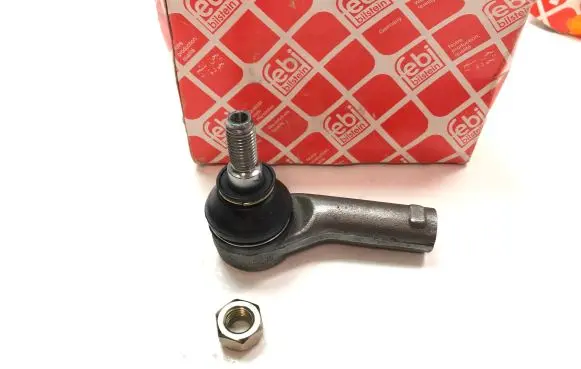Volkswagen Multivan T4 Steering tie rod end 701419811C FEBI